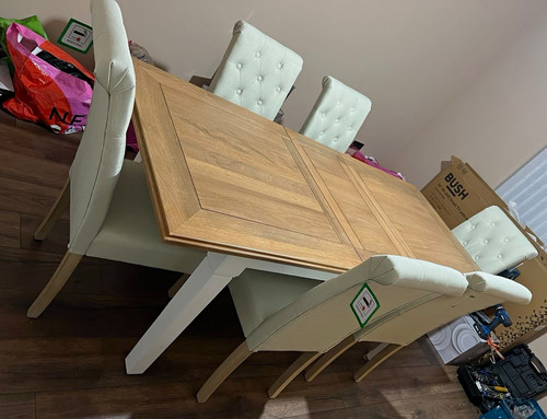 Beautiful extendable oak - extendable,