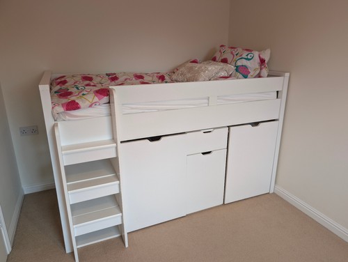 Next compton white cabin - next,