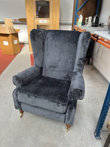 New next highback - new, large